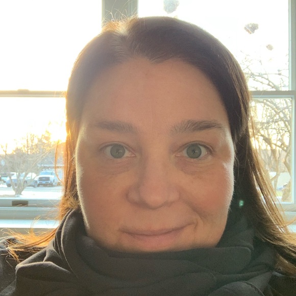 Meet your Posher, Katie - Picture 1 of 1